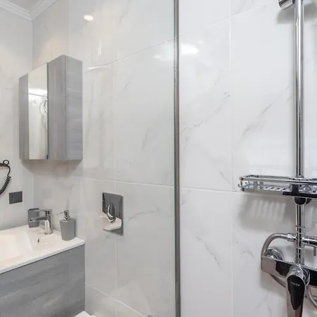 Diamond Blue Lefkada