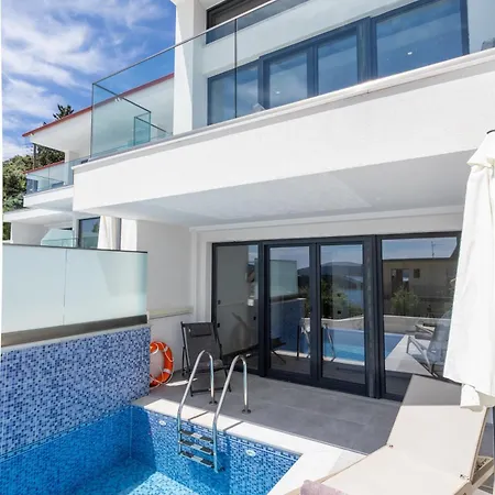 Diamond Blue Lefkada * 니드리