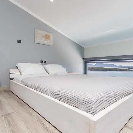 Diamond Blue Lefkada *